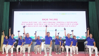 Chăm sóc sức khỏe, nâng cao chất lượng cuộc sống người cao tuổi