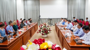 Phó Chủ tịch UBND tỉnh Lê Văn Sử tiếp và làm việc với Giám đốc Ngân hàng Thế giới