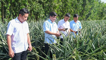Nông dân chuyển mình cùng công nghệ số