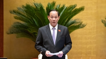 Đẩy mạnh phân cấp, phân quyền, cắt giảm thủ tục hành chính