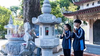 Chuyện về ngôi chùa ‘hai vua tôn thờ’, ẩn mình giữa khuôn viên đại học ở Hà Nội