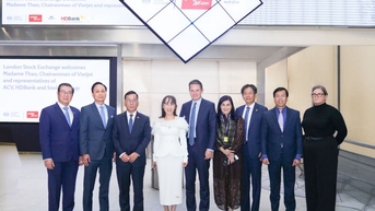 Lãnh đạo HDBank thăm Sàn giao dịch chứng khoán London