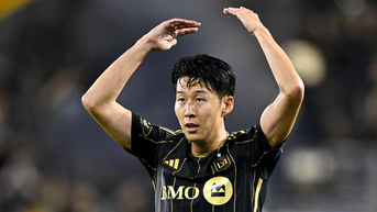 Son Heung Min có mức lương chỉ sau Messi