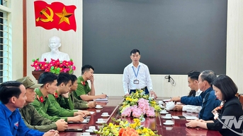 Lan tỏa tinh thần, gương dũng cảm cứu người trong mưa lũ