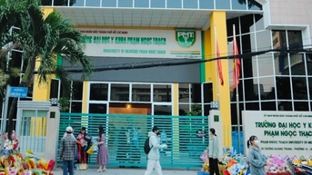 Sau ồn ào nam sinh 24 tuổi trúng tuyển tiến sĩ, trường ra quyết định mới