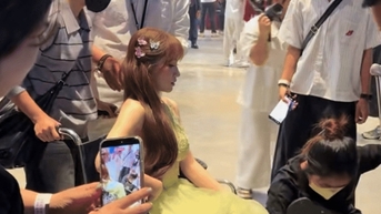 Quách Ngọc Tuyên gặp tai nạn thoát chết, Hòa Minzy chấn thương phải ngồi xe lăn