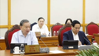 Bộ Chính trị kết luận về kết quả hoạt động chính quyền địa phương 2 cấp