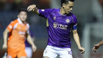 Văn Quyết làm, đồng đội phá, Hà Nội FC trắng tay ở Hà Tĩnh