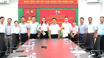 Bổ sung nguồn sinh lực mới cho Đảng