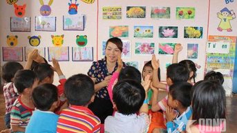 Thiếu tá QNCN Roãn Thị Ngọc Hảo - Người gieo chữ nơi “phên giậu” biên cương