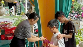 호이안 지역 어린이와 소외계층에 선물 1,000개 전달