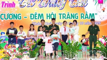 Bộ đội Biên phòng tỉnh Khánh Hòa tổ chức Tết Trung thu “Biên cương - Đêm hội trăng rằm”