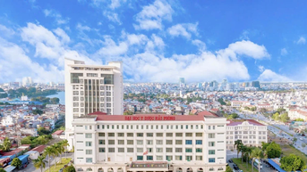 Trường ĐH Y Dược Hải Phòng lọt top 10 cơ sở giáo dục đại học đạt chuẩn chất lượng trong nước