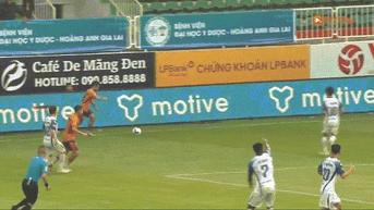 HIGHLIGHTS HAGL 1-1 SLNA: Ba khoảnh khắc quyết định trận 'thủy chiến'