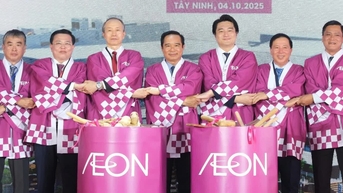 호치민시 인민위원회 위원장, 일본 총영사, 타이닌 AEON 탄안 개점식 참석