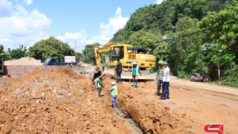 Đẩy nhanh tiến độ thực hiện dự án đường giao thông nội thị Mai Sơn