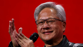 엔비디아 CEO, AI가 인간을 더 바쁘게 만들 것이라고 경고