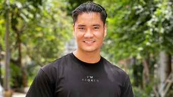 តារា​ម៉ូដែល​ប្រុស​សង្ហា​រូប​ណា​ដែល​មាន​រាង​កាយ​និង​កាយ​សម្បទា​ដល់​ទៅ​៦​ឈុត​ដែល​ធ្វើ​ឲ្យ​នារី​ស្រក់​ទឹក​ភ្នែក?