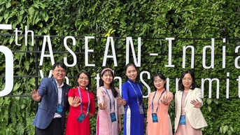 다낭 여대생, ASEAN 국제포럼 정상 등극