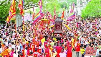 Hành trình bền vững của di sản xứ Thanh: Dáng di sản ngàn năm