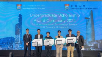 Đại học Hong Kong (Trung Quốc) nhận Giải thưởng về Quản lý Giáo dục tại Việt Nam