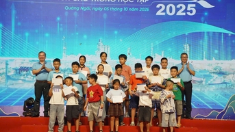 Sôi nổi chương trình “Vui Trung thu” và Tuyên dương con CBNV BSR đạt thành tích cao trong học tập, rèn luyện năm học 2024 – 2025
