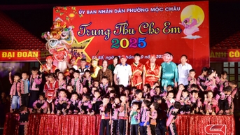 Mang Tết Trung thu đến trẻ em vùng cao