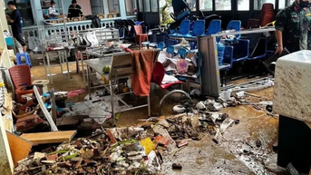 Sơn La: Mưa ngập đường, nước tràn vào các bệnh viện