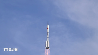 Trung Quốc phóng thành công tàu vũ trụ có người lái Thần Châu-21