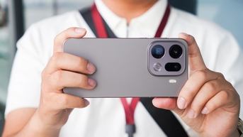 Đánh giá OPPO Find X9 Pro: Đối thủ đáng gờm của iPhone 17 Pro Max