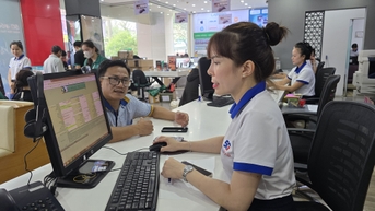 MobiFone mất sóng, người dân loay hoay tìm liên lạc