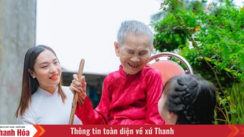 “Nụ cười của Mẹ” đoạt giải Nhì cuộc thi ảnh “Mỗi tà áo dài - Một câu chuyện đẹp”