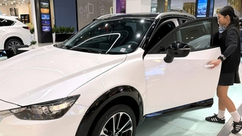 ទីផ្សាររថយន្តកូនកាត់៖ 'ទប់ដង្ហើម' មុនថ្ងៃកាត់បន្ថយពន្ធ ការកាត់បន្ថយអាចរាប់រយលានដុង