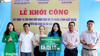 10 gia đình có hoàn cảnh khó khăn ở xã Bù Gia Mập được hỗ trợ xây dựng nhà kiên cố