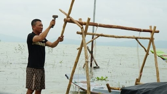 Những căn chòi di động trong hồ Dầu Tiếng