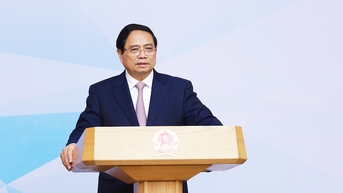 Thủ tướng Chính phủ chủ trì Hội nghị về thành lập Trung tâm tài chính quốc tế tại Việt Nam