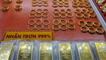 Diễn biến mới sau hơn 2 tuần áp dụng quy định mua bán vàng trên 20 triệu phải chuyển khoản