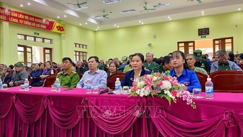 Hưng Yên tổ chức hơn 1.000 điểm cầu trực tuyến “Bình dân học vụ số”