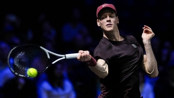 Sinner và Auger-Aliassime tranh cúp vô địch Paris Masters