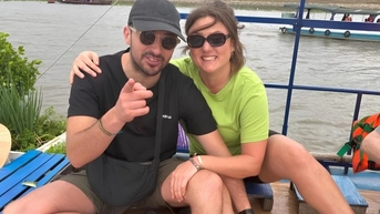 Bán ô tô để lấy tiền sang Việt Nam du lịch, du khách gặp cú sốc nhớ đời