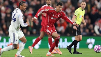 Liverpool បាន​បំបាត់​ការ​ស្រេក​ទឹក​សម្រាប់​ការ​ទទួល​ជ័យ​ជម្នះ ដោយ​យក​ឈ្នះ Aston Villa នៅ​ផ្ទះ