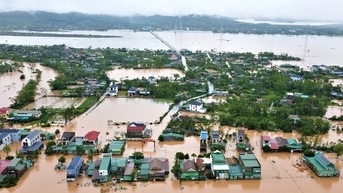 Tích cực khắc phục hậu quả mưa lũ tại miền Trung