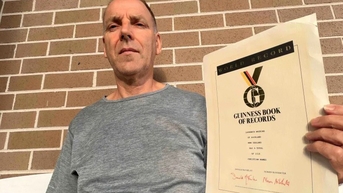 Người có tên dài nhất thế giới, đọc xong mất 20 phút