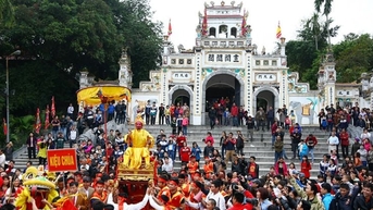 Lễ hội đền Cổ Loa: Sống lại hào khí Âu Lạc đầu năm mới