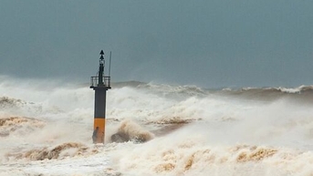 Biển Đông có thể 'gánh' 2 - 3 cơn bão trong tháng 11