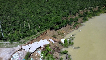 Khẩn trương triển khai giải pháp bảo vệ bờ sông Krông Nô