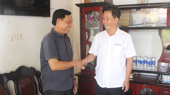 Nghĩa tình đảng viên