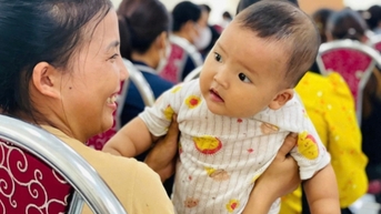 "Nâng bước” trẻ thơ vùng cao