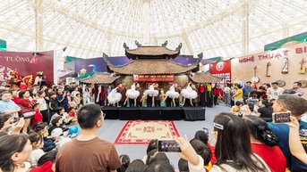 Trải nghiệm “đặc sản” thu Hà Nội