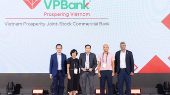 Công nghệ “mở khóa tương lai” của VPBank được vinh danh tại Red Hat APAC 2025
